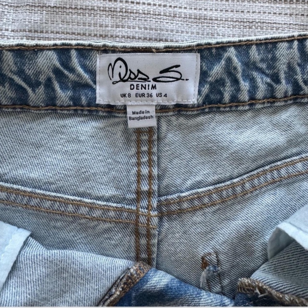 NWOT Miss Selfridge longline denim boyfriend shorts in bleach wash - Picture 6 of 6